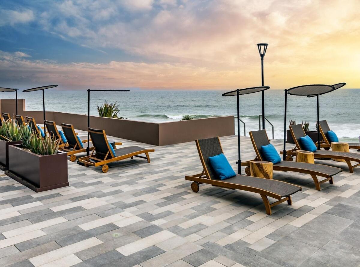 Beachfront With Balcony Amazing View Apartamento *